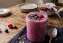 Domaći smoothie od bobičastog voća: 5-minutni eliksir zdravlja koji vraća energiju